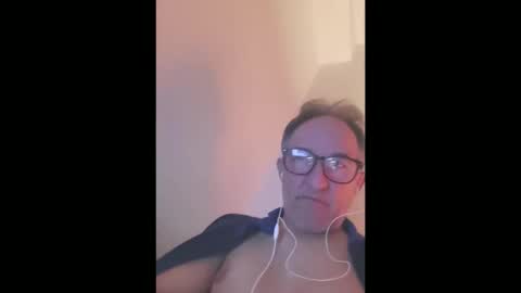 scotchwhieskie online show from April 14, 12:14 am