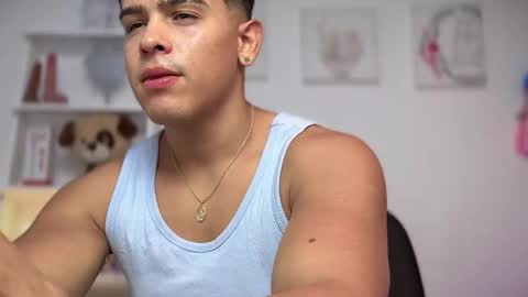 Andrew Flintt online show from December 19, 12:50 am