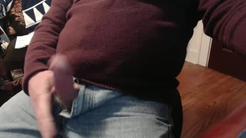 Snapshot of scottbearfun chatting on February 20, 4:47 pm scottbearfun online show from February 20, 4:47 pm