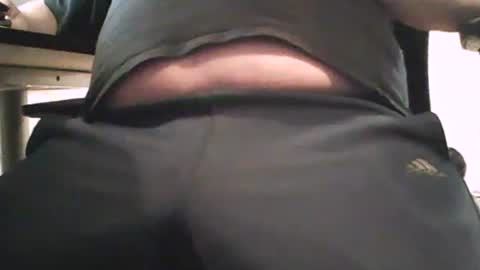 scottie813 online show from March 5, 12:11 pm