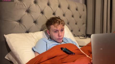 danny online show from January 3, 12:54 am