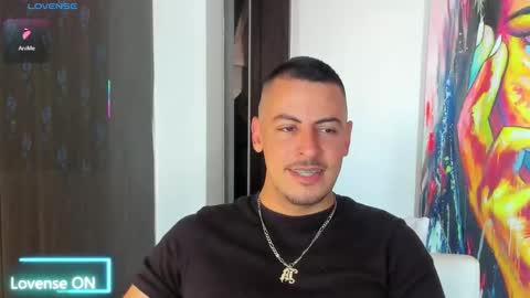 Ricardo online show from November 8, 7:50 pm