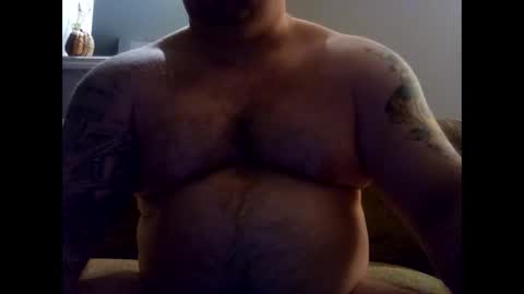 Snapshot of scottyknows101 chatting on October 15, 10:27 am scottyknows101 online show from October 15, 10:27 am
