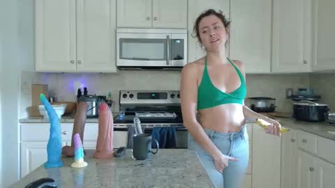 Scout has fun online show from April 17, 1:57 pm