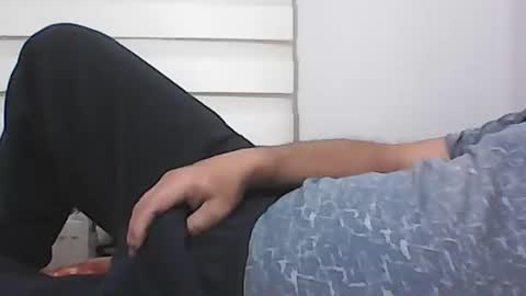 Evren online show from October 31, 7:58 pm