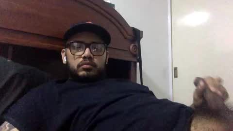 scrwedup_jux online show from May 14, 6:44 am