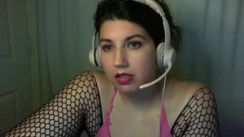 Danni online show from November 5, 8:05 am