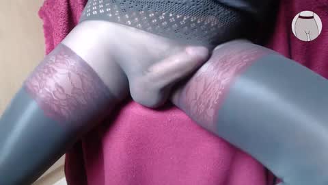 seamlessly online show from February 20, 2:13 pm