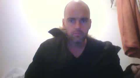 Snapshot of sean20775 chatting on September 27, 12:25 pm Sean online show from September 27, 12:25 pm