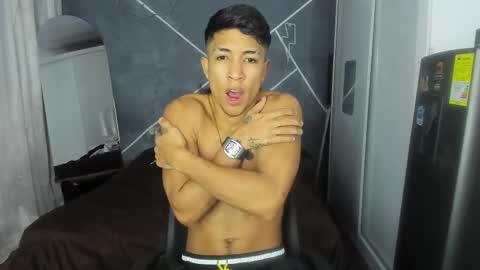 Sean Scoth online show from March 10, 11:01 am