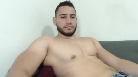 seank_noszka online show from November 21, 7:01 pm