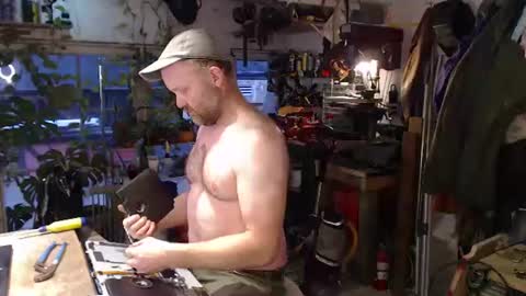 Seattlemanwhore online show from June 9, 2:06 pm
