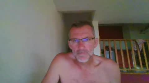 seb846894 online show from June 29, 6:40 pm