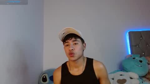 sebas_fire4 online show from March 22, 3:32 am