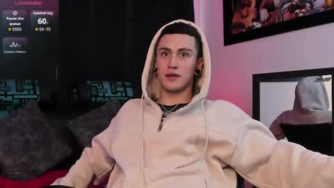 Sebastian online show from March 6, 9:47 pm