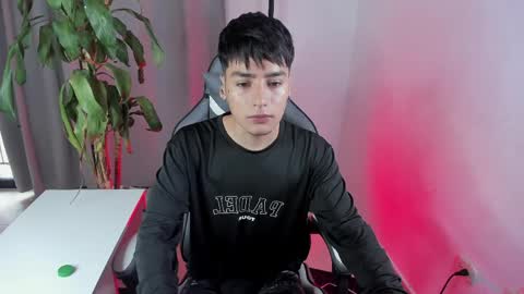 sebastian online show from March 25, 3:30 pm