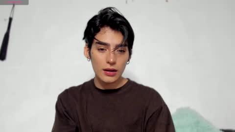 sebastian online show from December 16, 10:56 pm