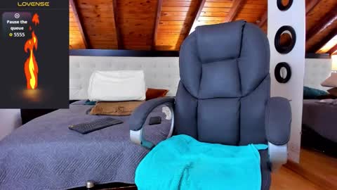 Sebastian Berne online show from November 5, 7:38 pm