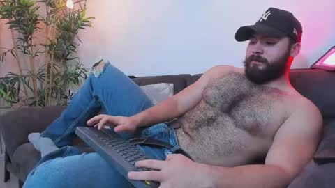 Instagram jeanpaulfit  online show from June 7, 12:27 am