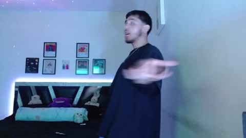 Sebas online show from February 14, 9:39 pm