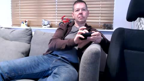 BJ online show from February 25, 8:25 am