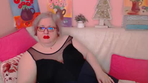 Alice online show from March 12, 8:56 pm