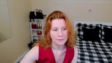 seductive_foxy_ online show from February 5, 5:05 pm