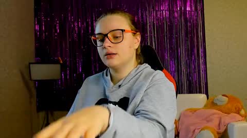 seductive_she_wolf online show from March 7, 12:34 pm