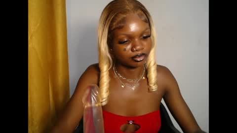seductive_sugar247 online show from June 7, 4:23 pm