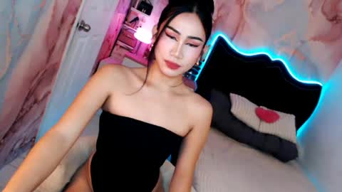 Vanessa online show from July 17, 12:45 am