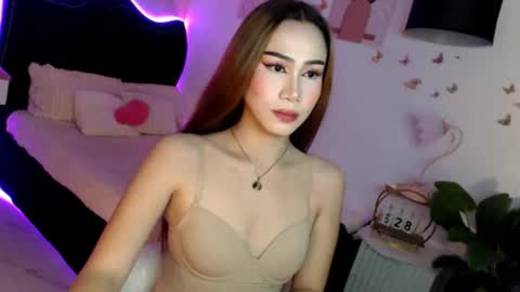 Vanessa online show from April 28, 12:31 pm