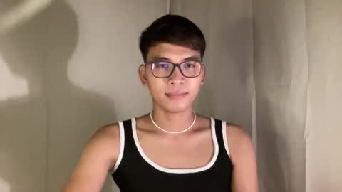 Snapshot of seductive_william chatting on September 28, 9:40 am William online show from September 28, 9:40 am