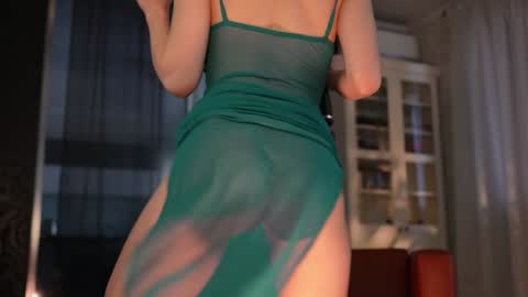 Jess online show from October 26, 5:19 am