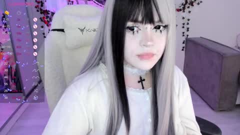 Selena  online show from November 4, 12:17 pm