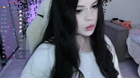 Selena  online show from October 15, 7:10 am