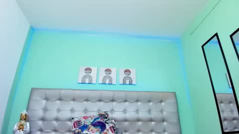 Selena online show from March 7, 10:56 am