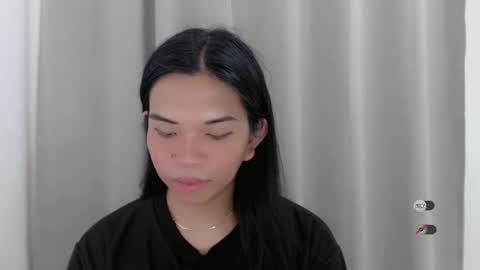 Selena online show from January 10, 1:10 am