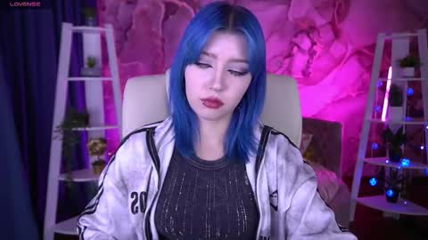 selenairis online show from January 14, 1:57 am