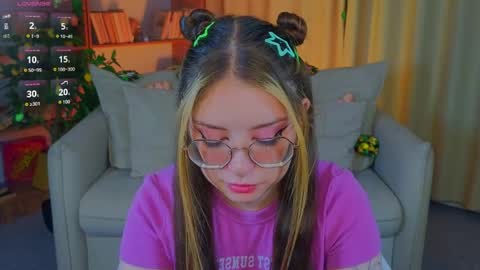 selenamills online show from April 3, 2:18 am