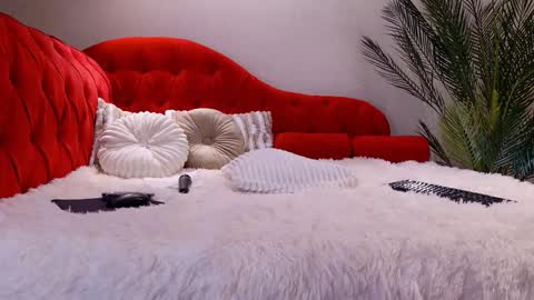 Selena Noir online show from February 11, 5:33 am