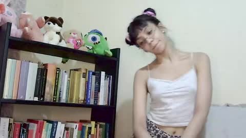 selene_hebe online show from May 20, 10:38 pm