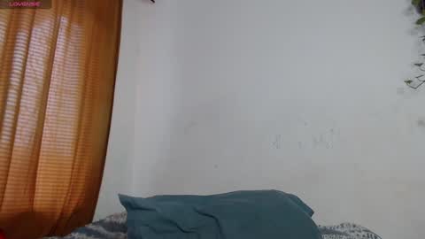 INDEPENDENT  model Instagram  selenevega08 online show from February 7, 4:14 pm