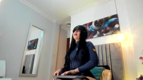 Selene Lujan online show from October 12, 4:21 pm