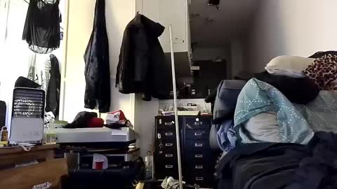 Julian Kinky Bi-guy online show from December 23, 7:17 am