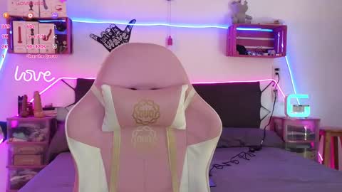 Selvaggia Del Caribe online show from February 28, 9:55 pm