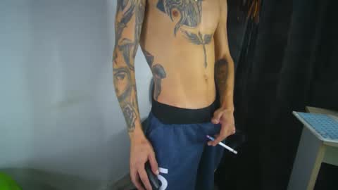 sem_alas online show from September 27, 4:21 am