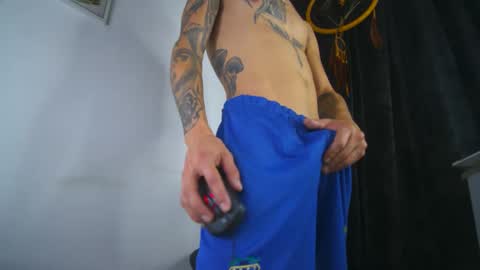 sem_alas online show from September 21, 5:00 am