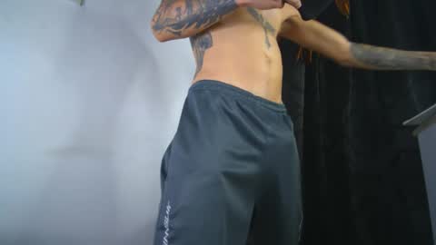 sem_alas online show from October 5, 4:43 am