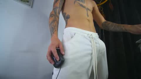 sem_alas online show from September 9, 9:59 pm