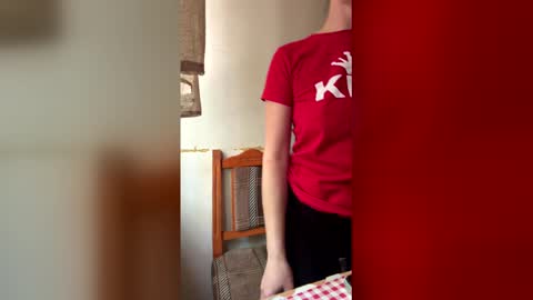 Sennya online show from April 17, 9:11 am